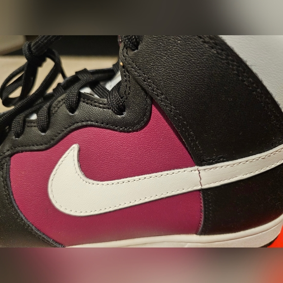 Wmns Dunk High 'Black Rosewood - Picture 3 of 8